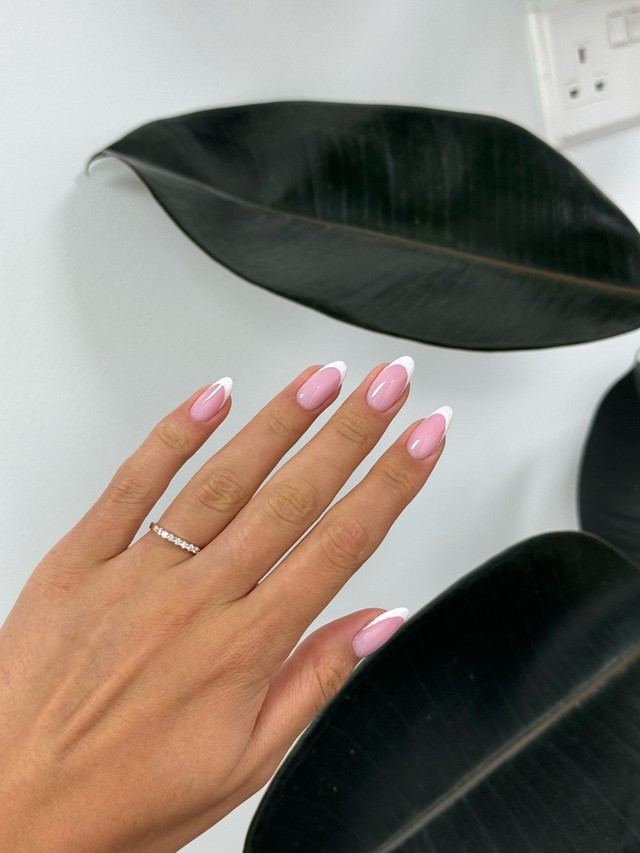 Manicure & pedicure — Antonina Cheketa, Limassol