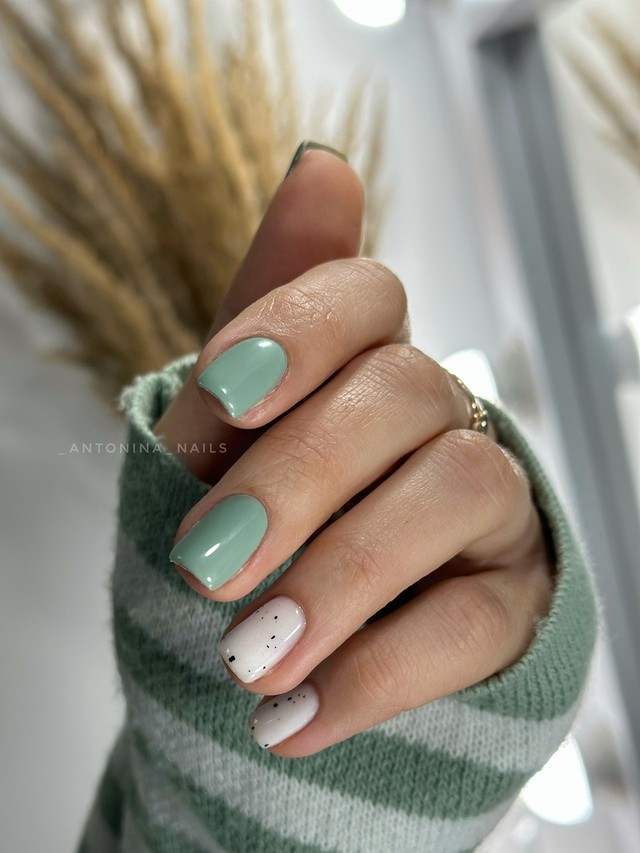 Manicure & pedicure — Antonina Cheketa, Limassol