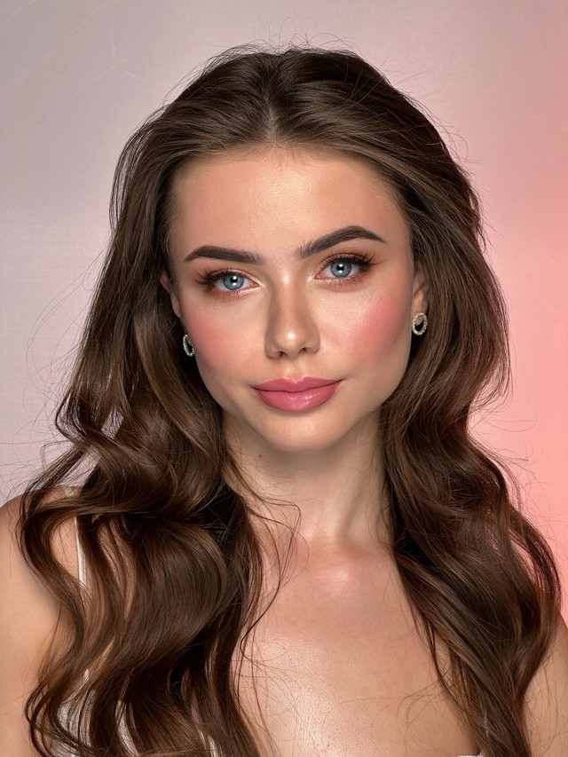 Makeup, hair & styling — Valeriya Cherry, Larnaca
