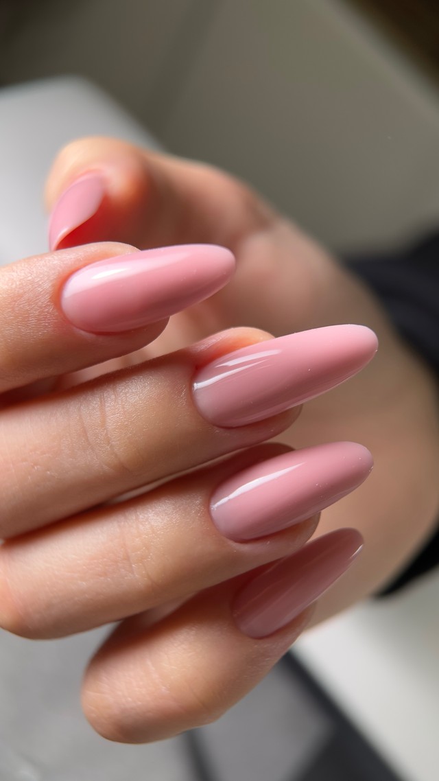 Manicure & pedicure — Innessa Pol, Limassol