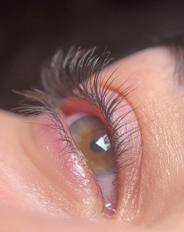 Manicure & pedicure, brows & lashes — Olena Kiievych, Limassol